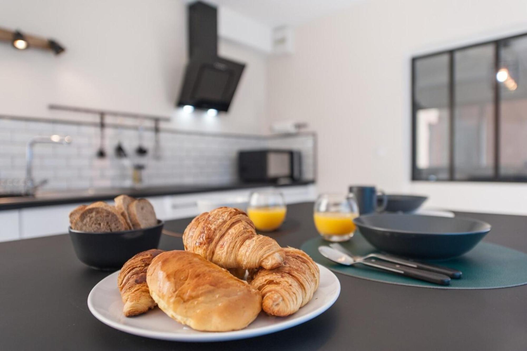 Cosy La Baie Des Anges - Plage La Ciotat - Classe 3 Etoiles Apartment Ngoại thất bức ảnh